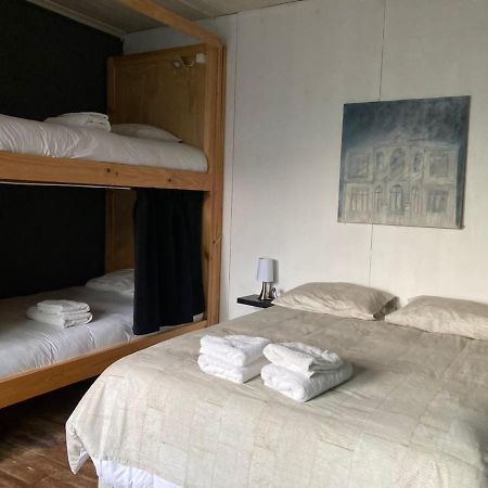 Casa Kila Hostel Вальдивия Экстерьер фото